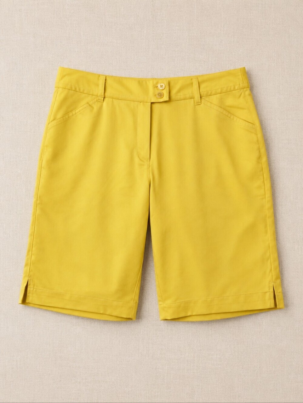 Callaway Golf Yellow Bermuda Shorts Women’s Size 8 Performance Stretch